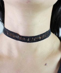 Choker De Renda Guipir Preta Linhas Retas