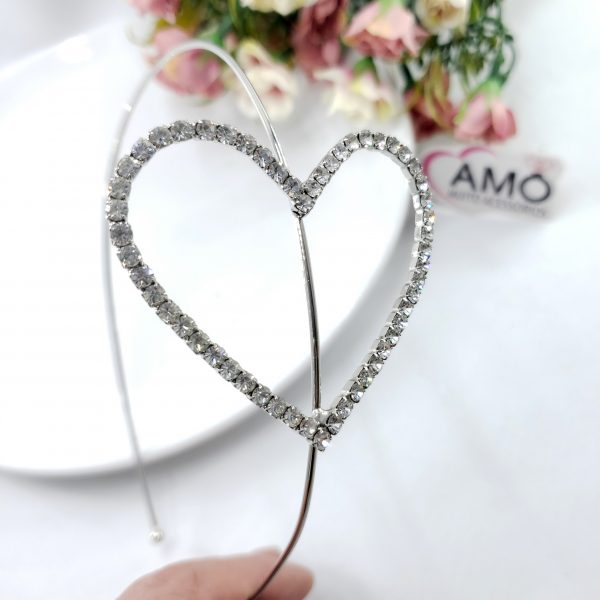 Tiara Strass Em Forma De Coração