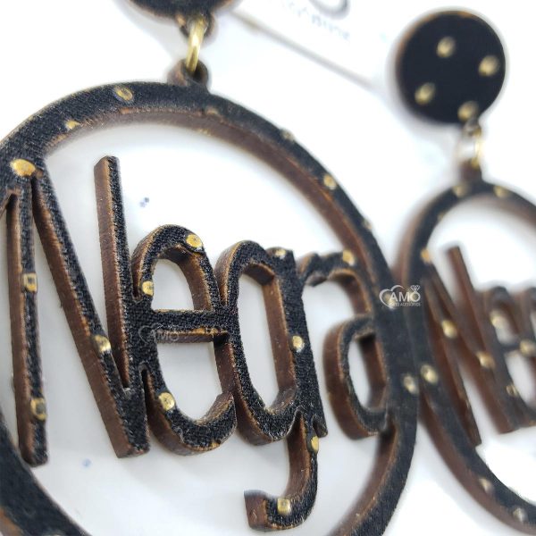 Brinco Negra em Mdf Acabamento Preto - Image 2