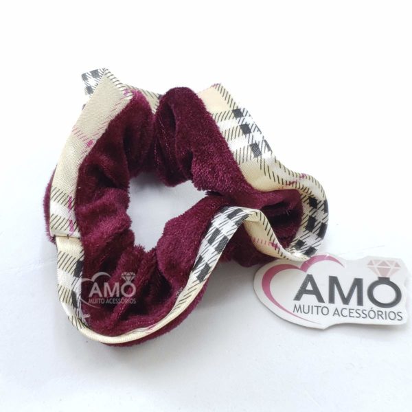Scrunchies Veludo Prendedor Cabelo Veludo- Vinho Borda Xadrez